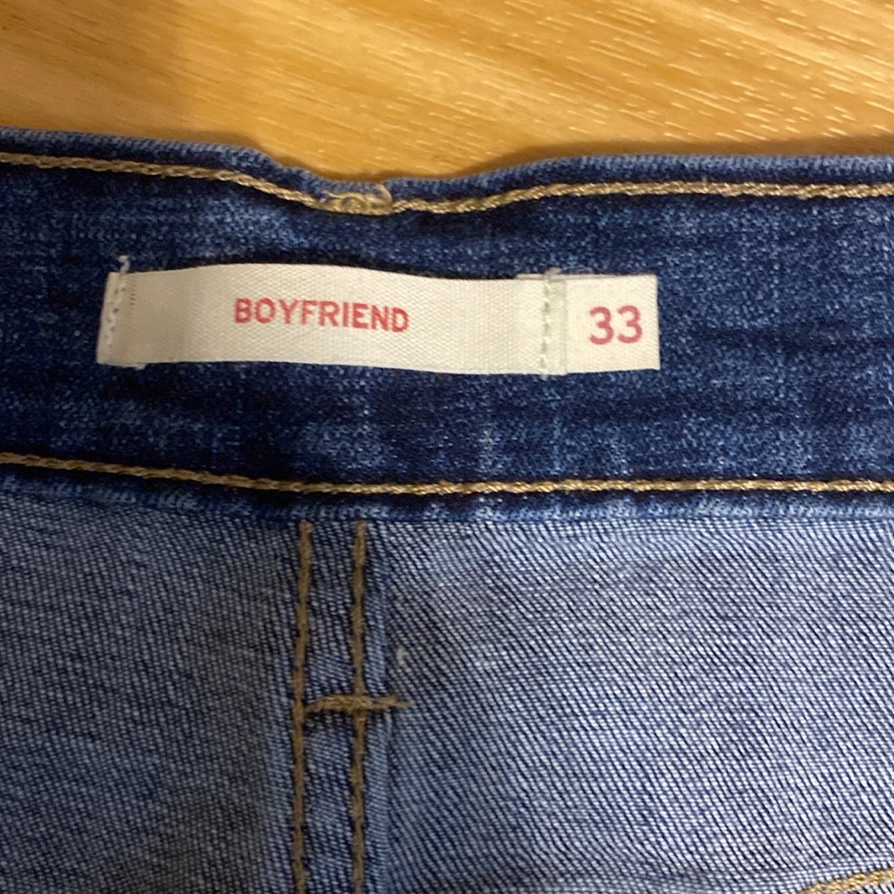 Bundle: Pink cotton top; size XL top & Levi’s size 16/33 cropped boyfriend jeans - Picture 3 of 7